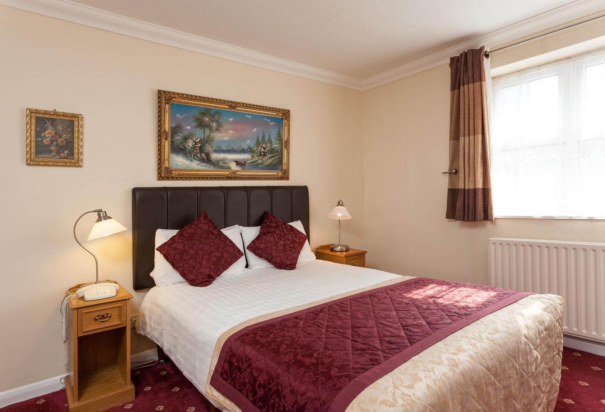Double Room,693387306:JPEG